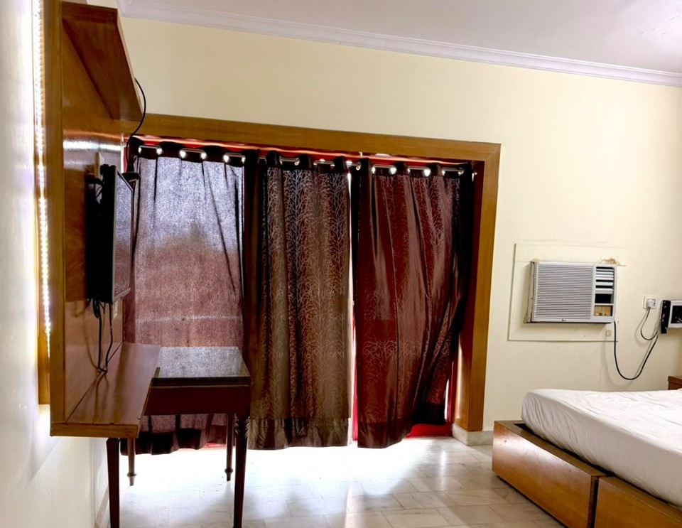 Room 2